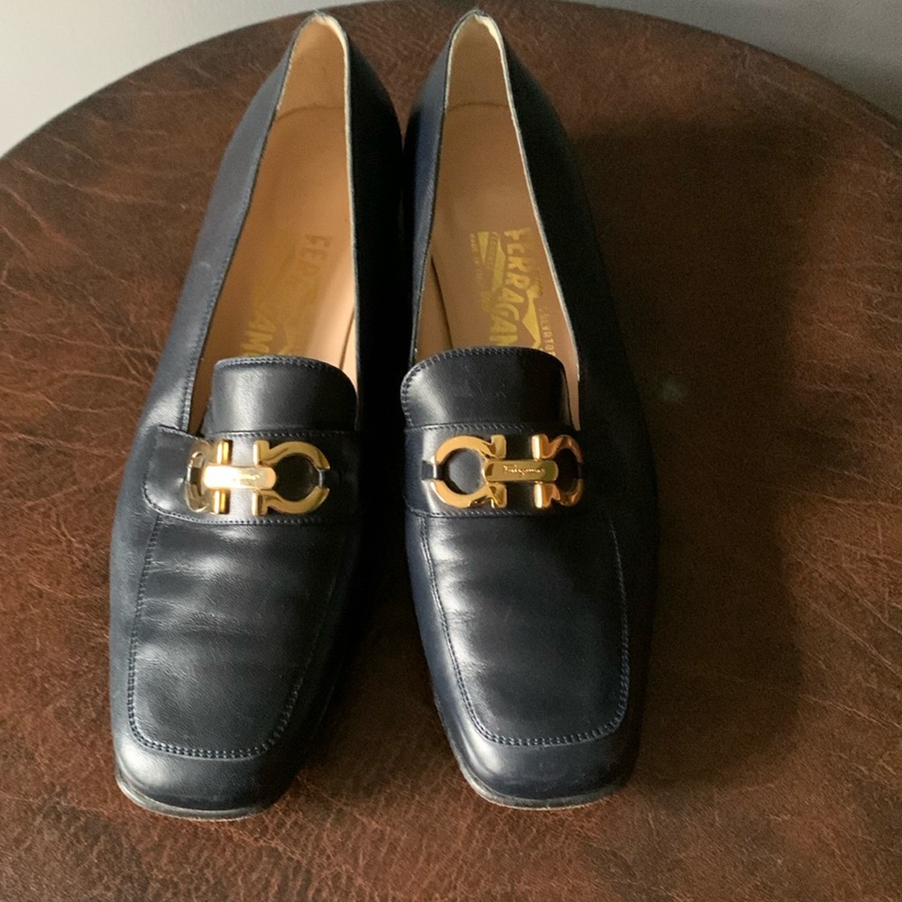 Salvatore Ferragamo Leather Loafers Navy 10B